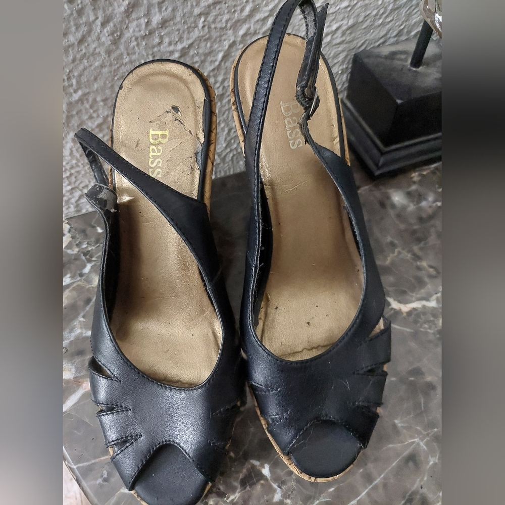 Bass Leather Corky Sandals Peep Toe Size 7